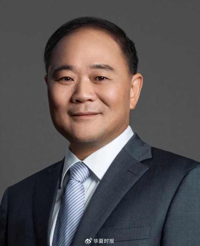 全国政协委员李书福：优先推广甲醇电动营运货车