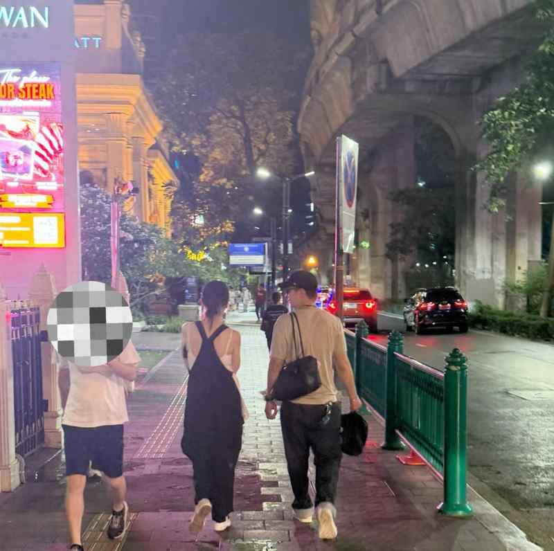 爱是双向奔赴的底气：从曼谷祈愿看戚薇李承铉的幸福密码