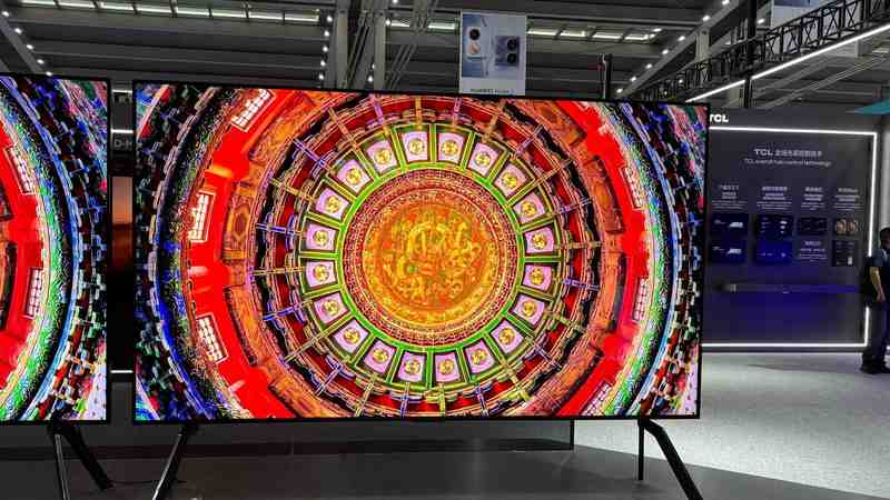  面对市场波动焦虑吗？解析创维如何通过AI与能源布局化解增长瓶颈 情感心理