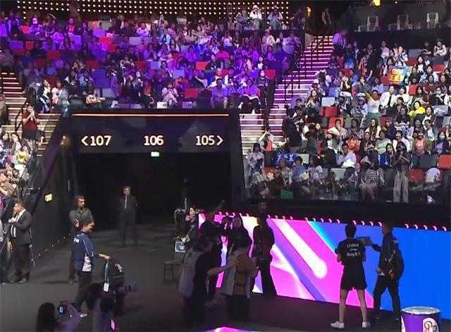  【技术解析】王曼昱晋级之路：削球消耗战中的体能困局与战术应对 体育新闻 【技术解析】王曼昱晋级之路：削球消耗战中的体能困局与战术应对 体育新闻