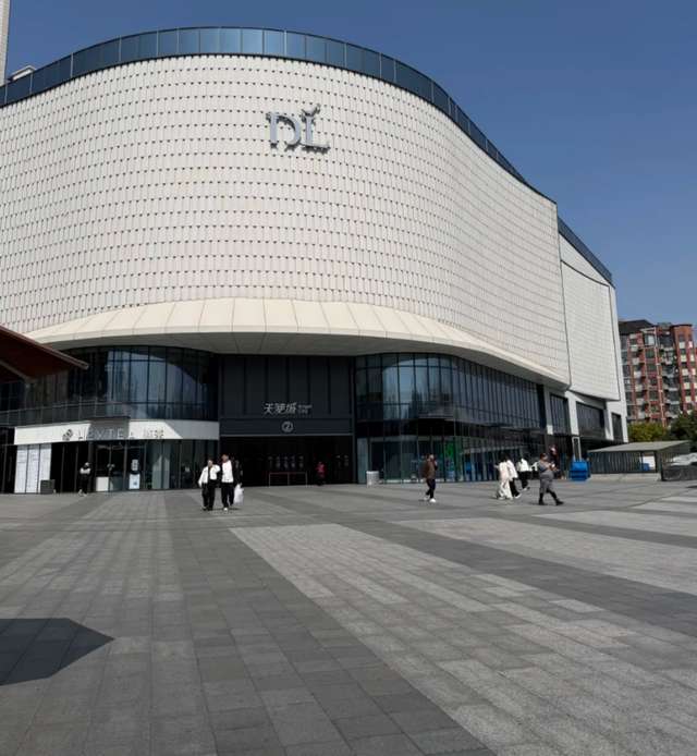  当打假成为一门流量生意，受伤的不仅是胖东来 情感心理